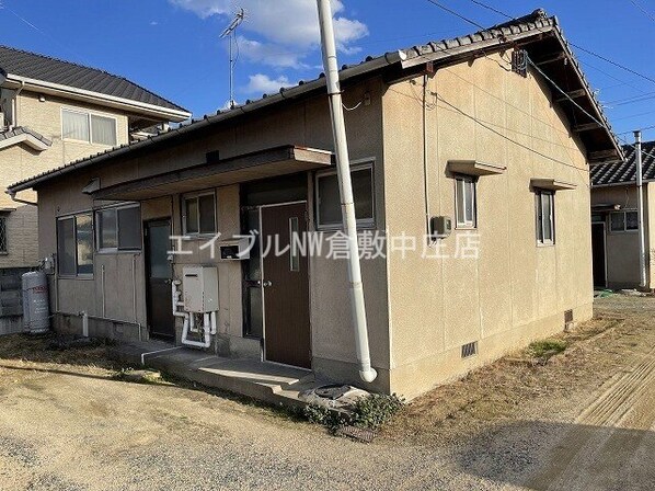 亀山住宅の物件外観写真